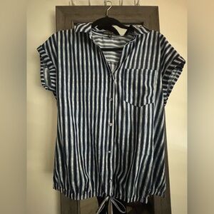 Adrienne Vittadini Navy and White Striped Top